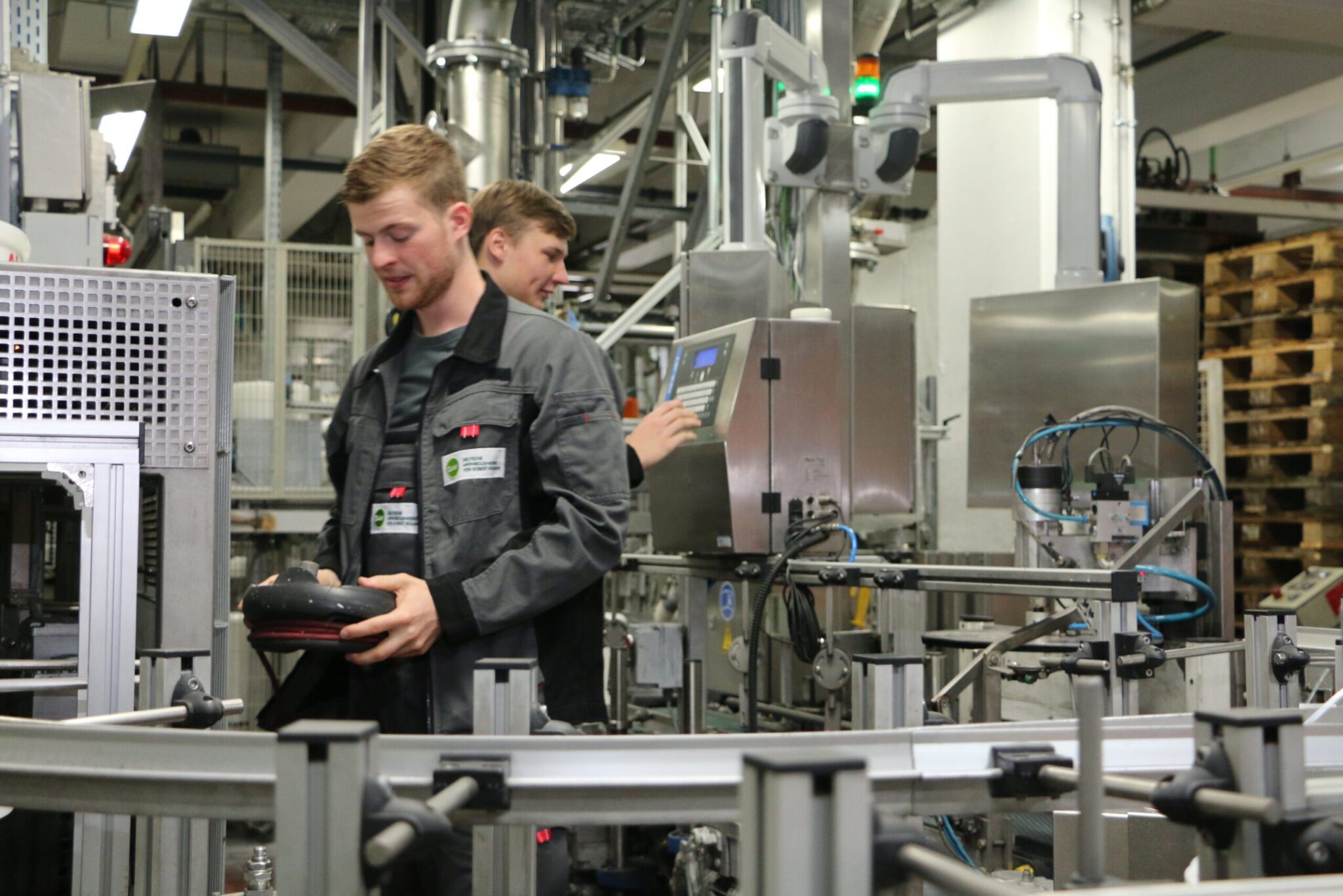 Ausbildung Maschinen- und Anlagenführer bei DAW - DAW Karriere